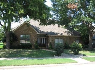 2061 Antwerp Ave, Plano, TX 75025