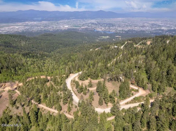 1 Blossom Mountain Ests #A, Post Falls, ID 83854