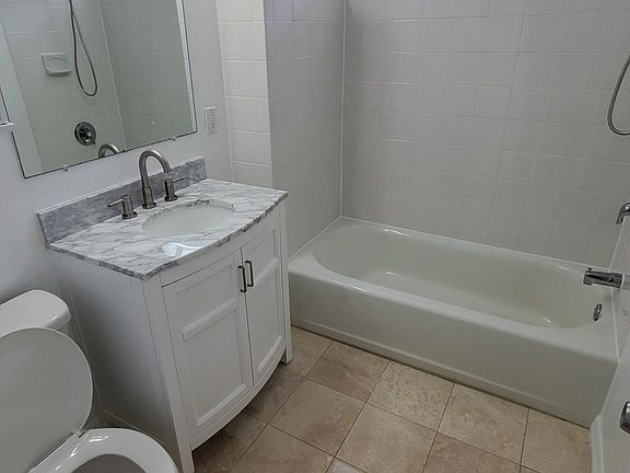 4th image of 5623 Lime Way