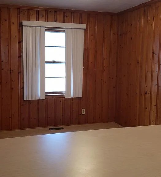 14160 Kiser Rd — Photo 8