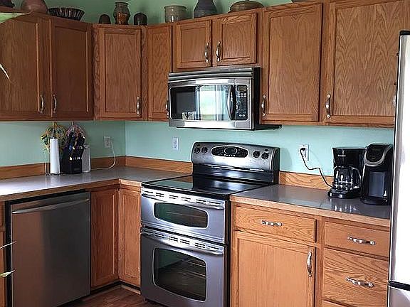 2nd image of 39297 Highland Dr