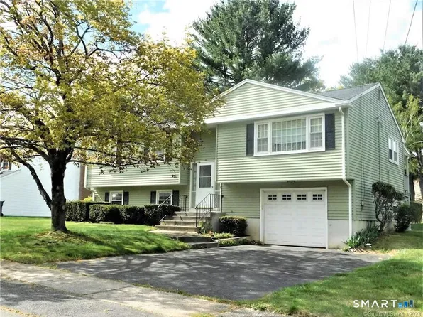 22 Robidoux Drive, Plainville, CT 06062