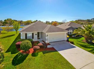 11820 Hayden Lakes Cir, Jacksonville, FL 32218