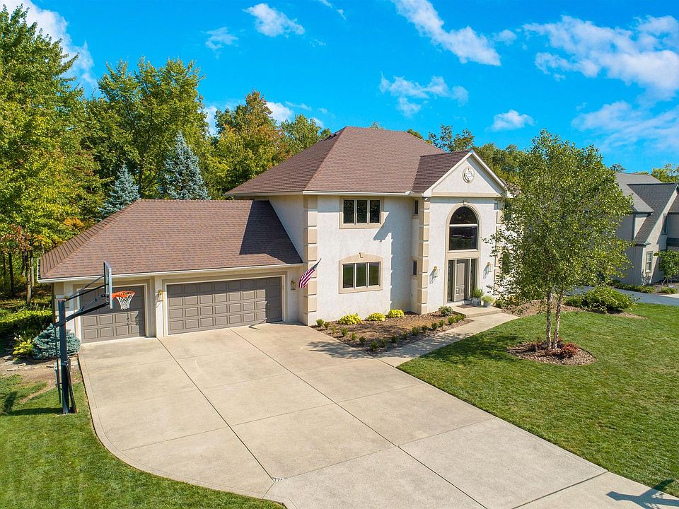 1st image of 3358 Foxcroft Dr