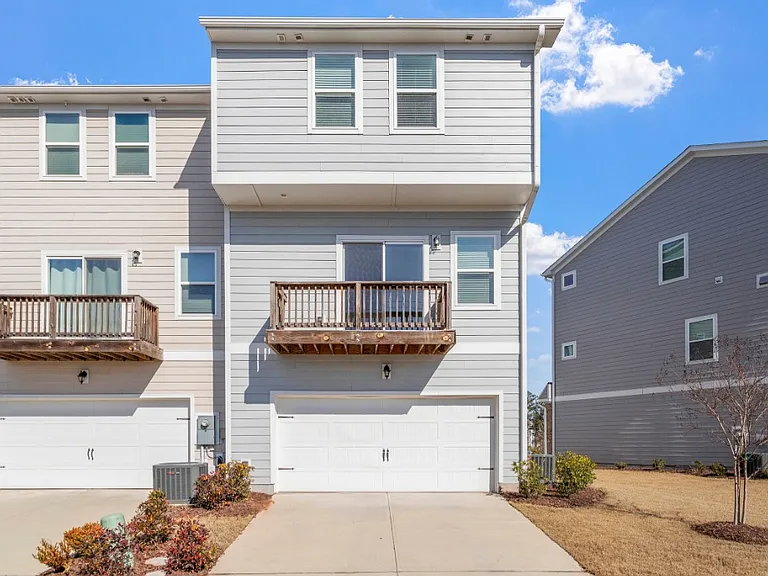 1018 Salt Glaze Ln — Photo 14