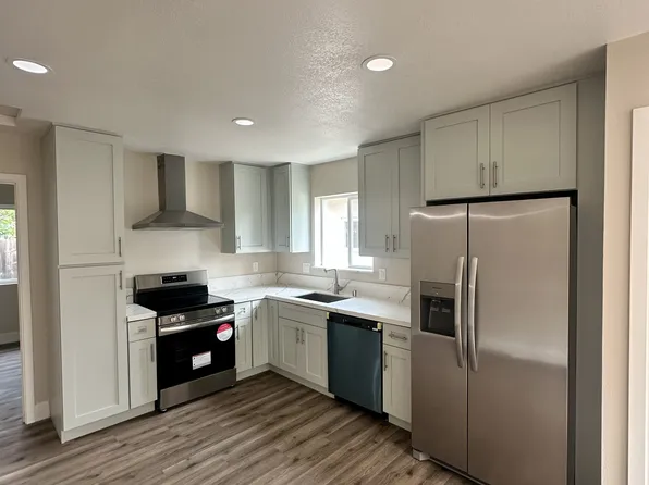 1301 Pole Line Rd, Davis, CA 95616