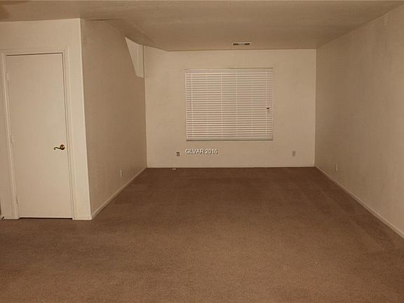 4th image of 912 Noorozian Ct #0