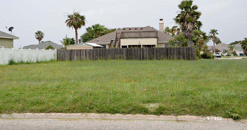 1st image of 15145 Dasmarinas Dr