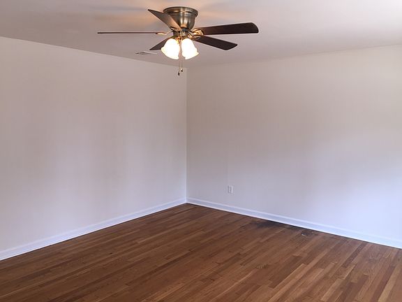 2nd image of 3311 Norfolk St