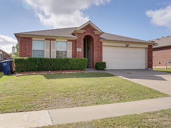 2nd image of 2817 Stonewall Ln