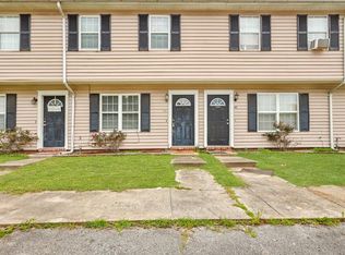 1100 Pineland Ave APT 4B, Hinesville, GA 31313