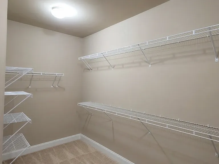 4215 Hopewell Manor Dr — Photo 21