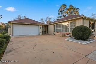 2nd image of 206 Plantation Dr