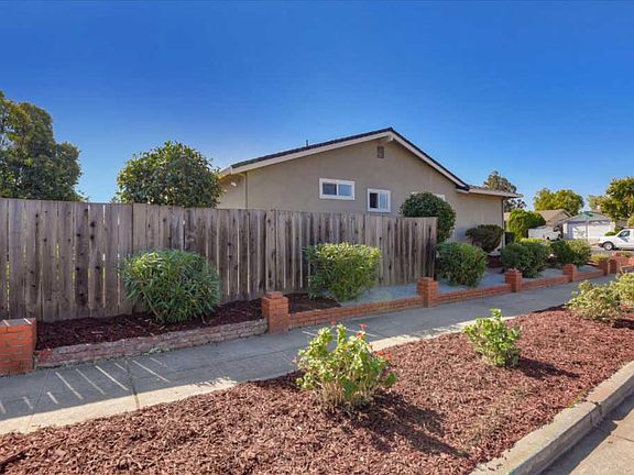 5th image of 5658 Lathrop Dr