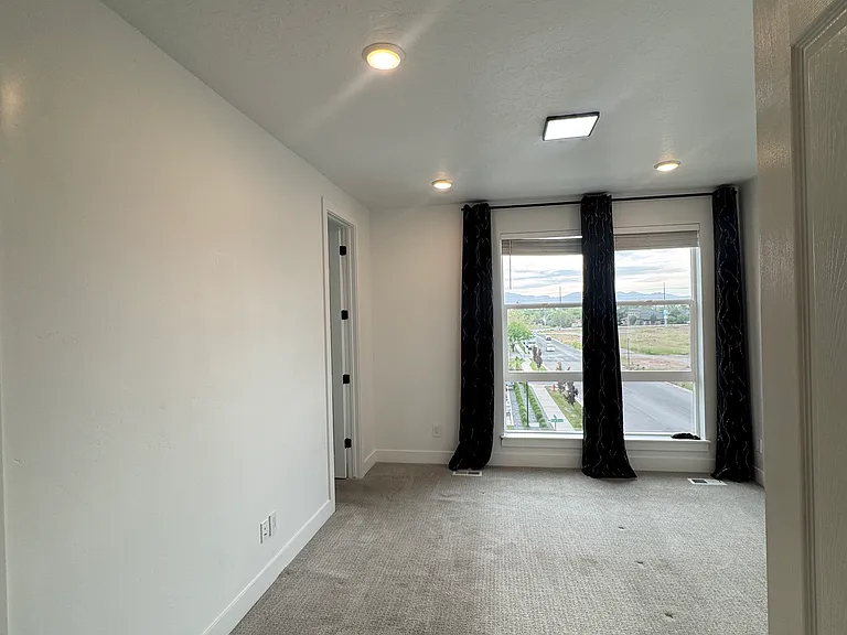 404 S 610 E — Photo 14