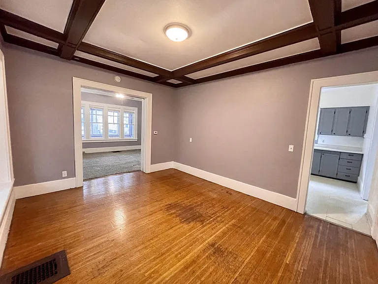 640 Magee Ave #1 — Photo 9