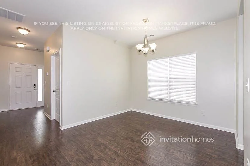 9022 Glenashley Dr Cornelius, NC 28031 — Photo 2