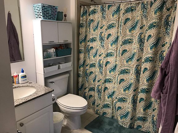 full bath, tile floor