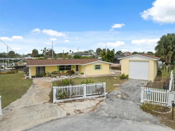 6719 Albatross Ln, Hudson, FL 34667