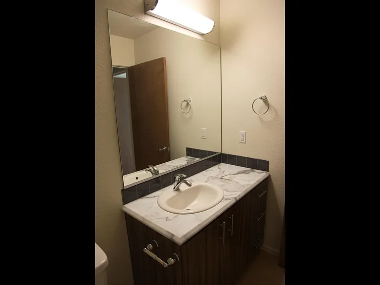 Velo Apartments — Photo 10