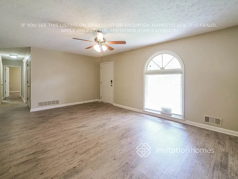 105 Waterway Trl — Photo 5