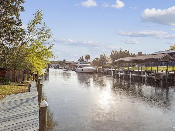 5th image of 955 Gondolier Blvd