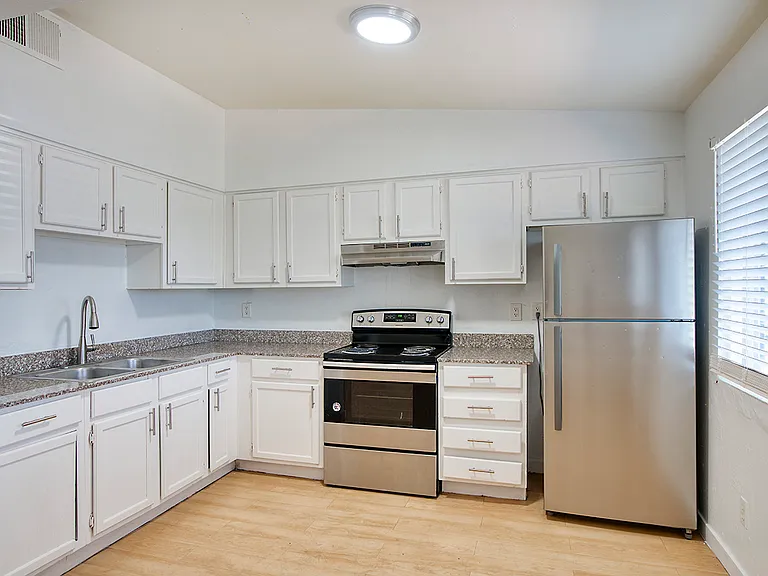2201 W Heatherbrae Dr #3 — Photo 11