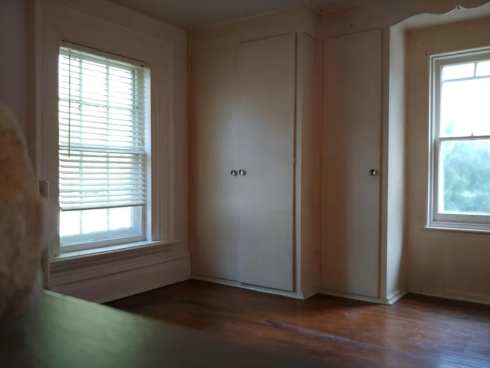 15 Alexander St #3