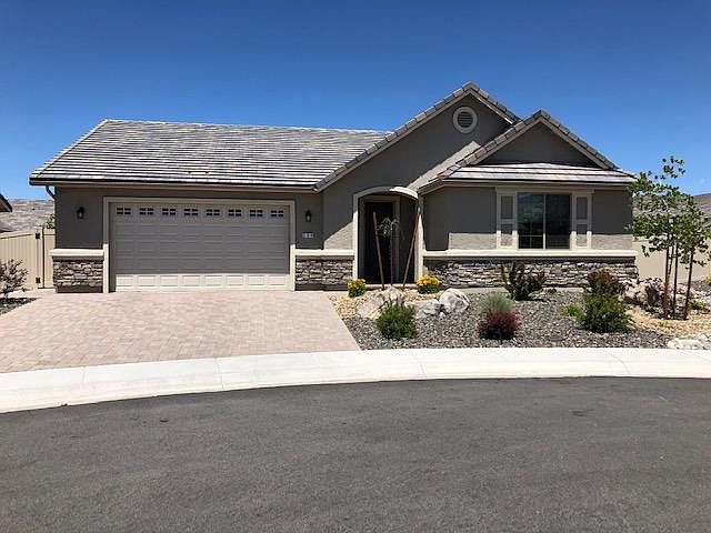 Quiet culde sac, ttwo car garage, HOA maintains front yard and landscaping