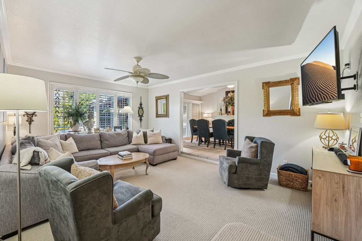 next background image