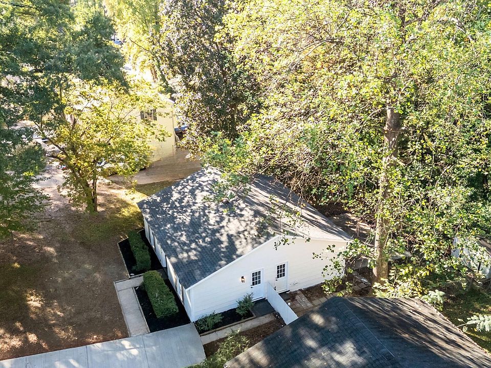 1st image of 7313 Longstreet Dr