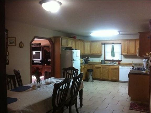 Kitchen/Dining