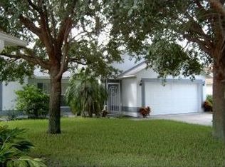 715 John Carroll Ln, West Melbourne, FL 32904