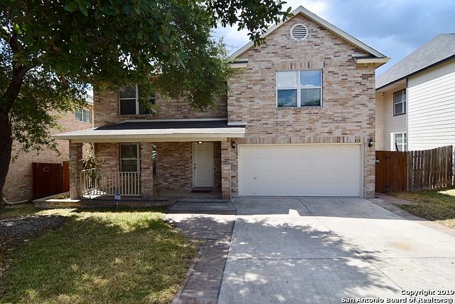 1st image of 919 Saxonhill Dr