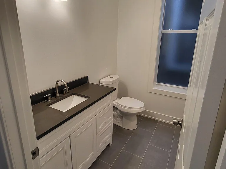 1916 S Leavitt St #3F — Photo 9