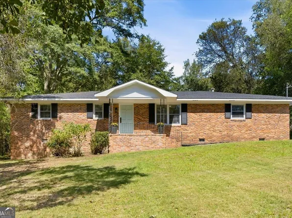 110 Connie Dr, Macon, GA 31211