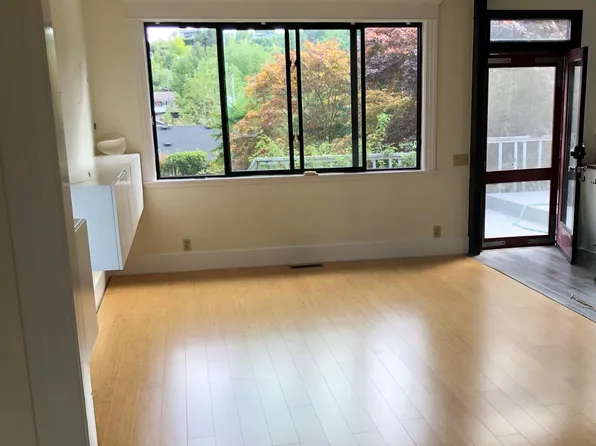 5247 S Brandon St, Seattle, WA 98118