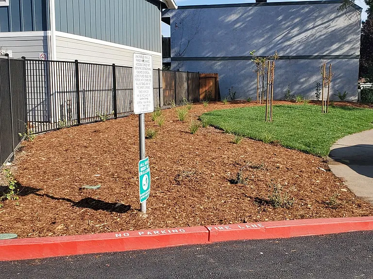 Sutter Commons Apartments — Photo 32