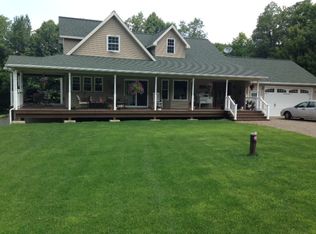 9806 Wagner Rd, Holland, NY 14080