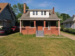 1479 Parkhill Rd, Cleveland Heights, OH 44121