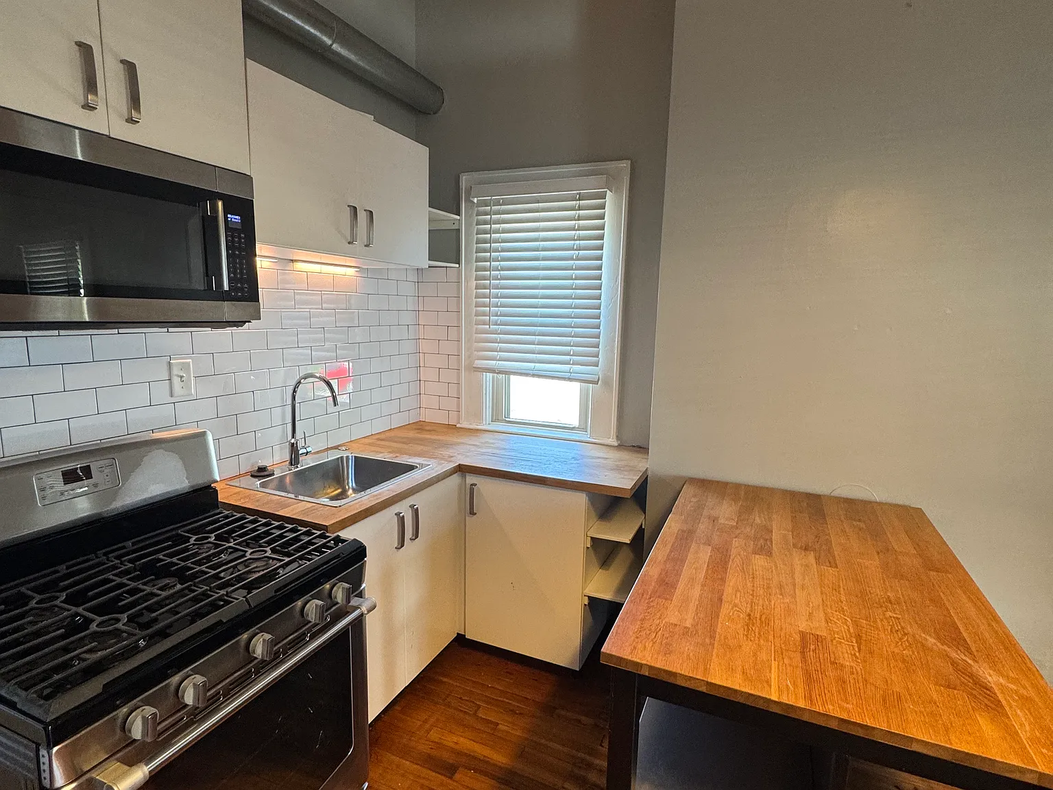 Studio, 500 sqft, $925 — Photo 4
