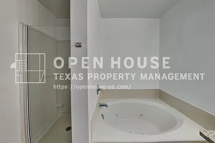 12705 Shady Cedar Dr — Photo 11