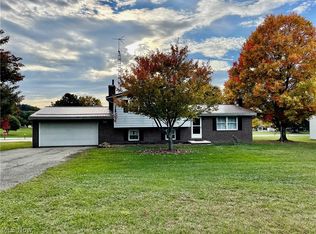 7097 Canton Rd NW, Malvern, OH 44644