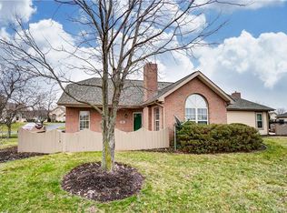 54 Villa Pointe Dr, Springboro, OH