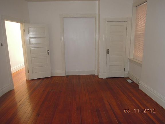 5th image of 4545 Virginia Ave Floor 1