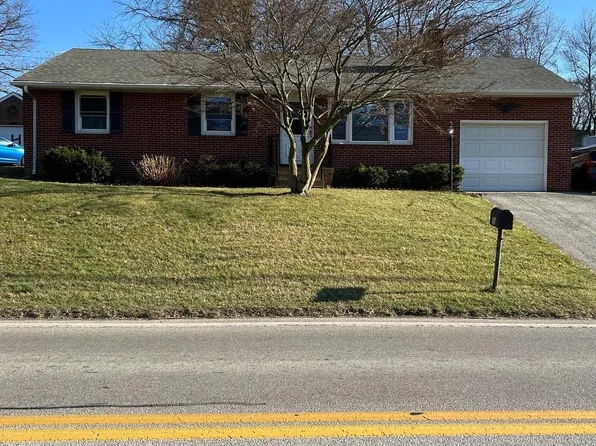 188 W Hanover St, Spring Grove, PA 17362