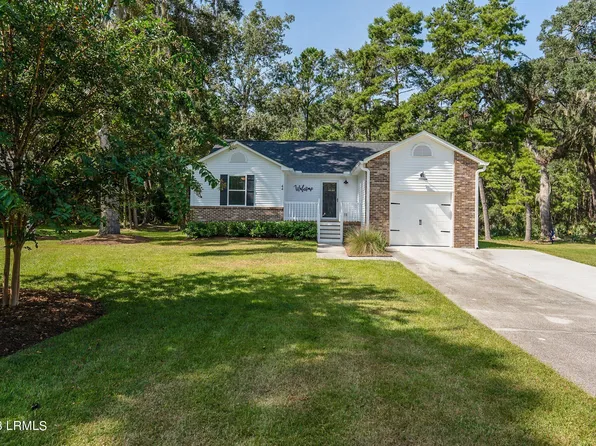 44 Canopy Ln, Saint Helena Island, SC 29920