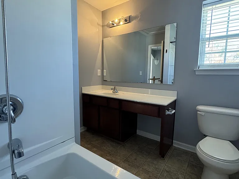 11142 Derryrush Dr — Photo 16