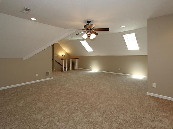 4th image of 1504 Britling Dr