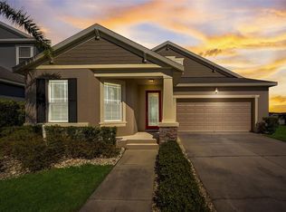 569 Juniper Springs Dr, Groveland, FL 34736